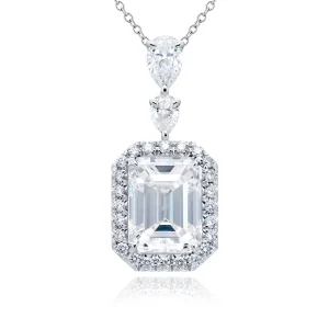 5.01 Ct Emerald Cut Diamond Ring in Platinum