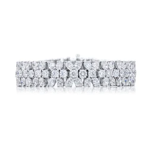 31.60 Ct Oval Cut Diamond Ring in Platinum