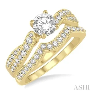 Round Shape Diamond Wedding Set