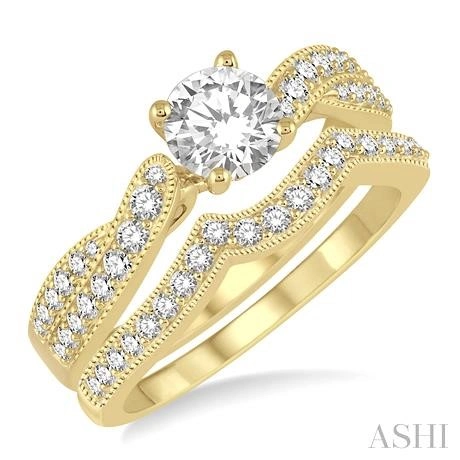 Round Shape Diamond Wedding Set