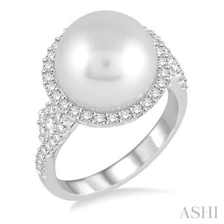 Pearl & Halo Diamond Ring